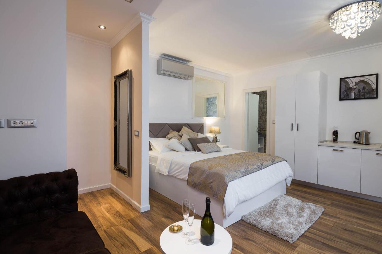 Guest House Imperial Σπλιτ Εξωτερικό φωτογραφία